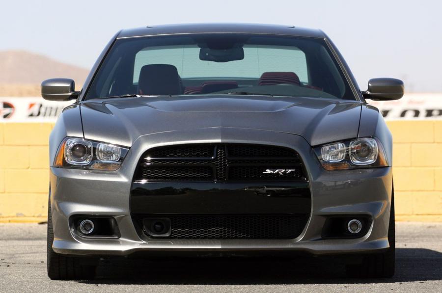  Dodge Charger SRT8 2012 года  (фото 11 из 60)